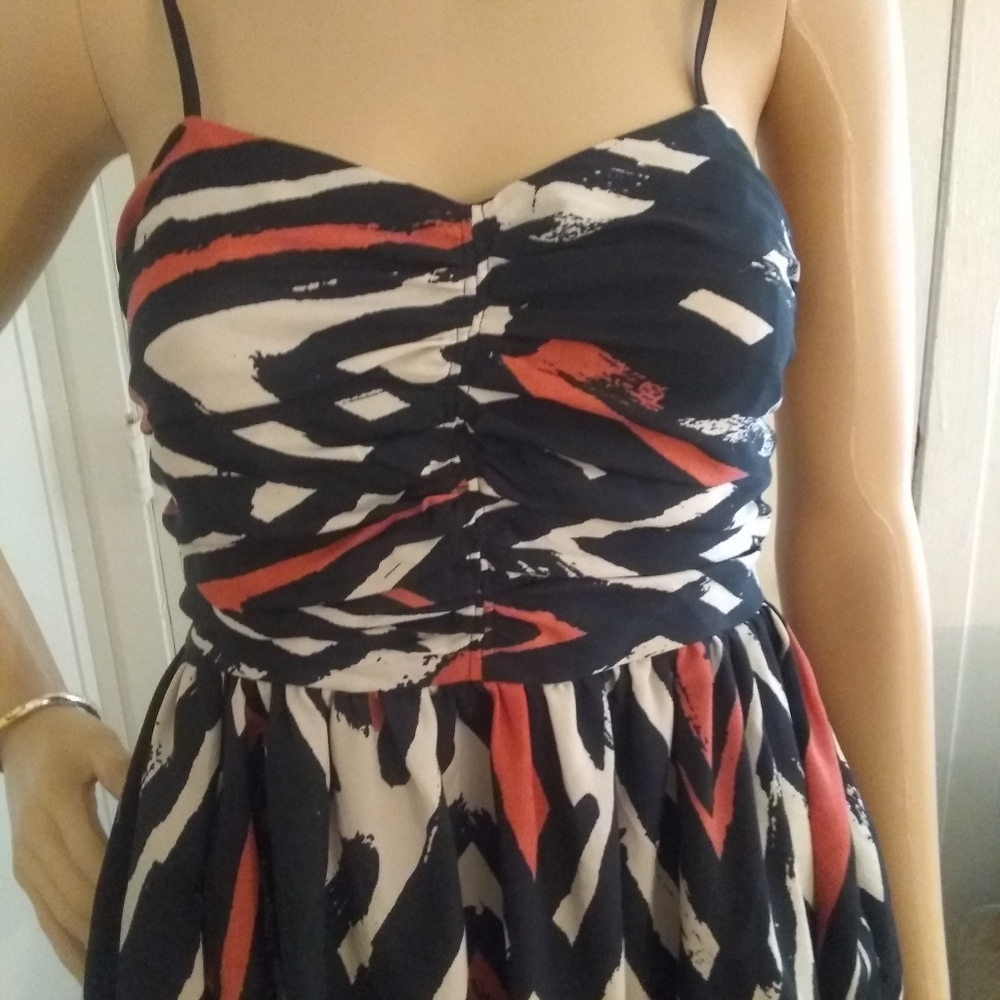 ECOTE DRESS. - Picture 2 of 6